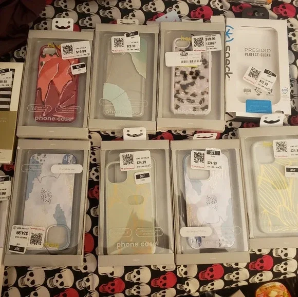 Bundle phone cases